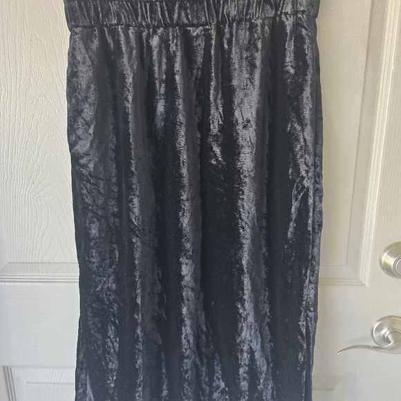 J Crew Womens Black Velvet Pull On Midi Skirt Sz Small Side Slits Stretchy - Picture 6 of 10
